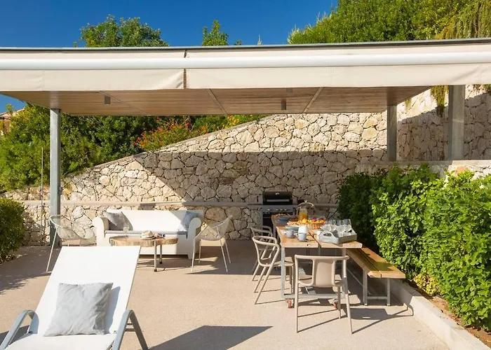 Posidonia Of Blue Caves Complex With Perfect View & Salt Water Pool Villa *